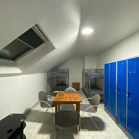 Hotel Pincevent La Queue-en-Brie Экстерьер фото